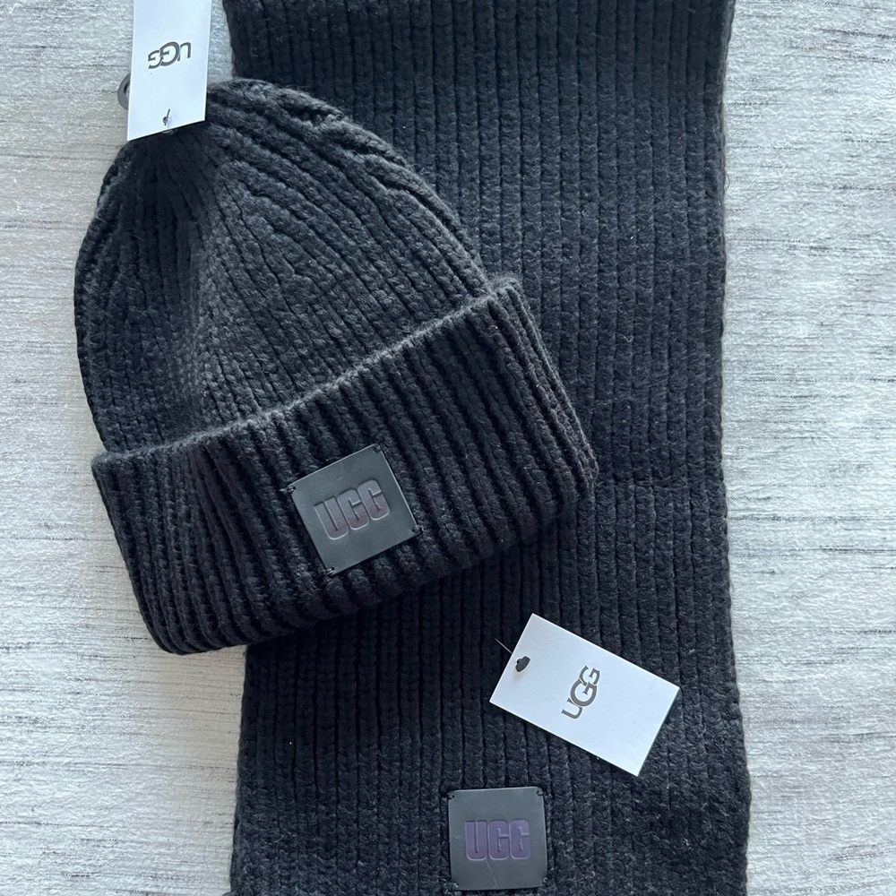 UGG Black Knit Beanie and Scarf Set